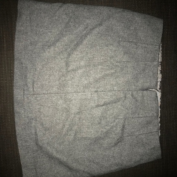 Size four midi skirt - Picture 2 of 3